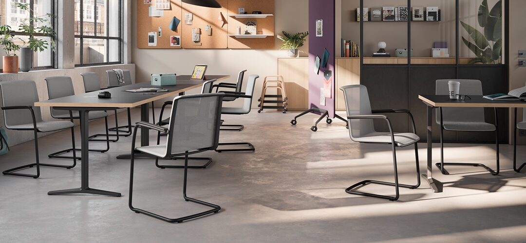 Démystifier l’ergonomie : 5 fausses idées qui nuisent à vos espaces de travail